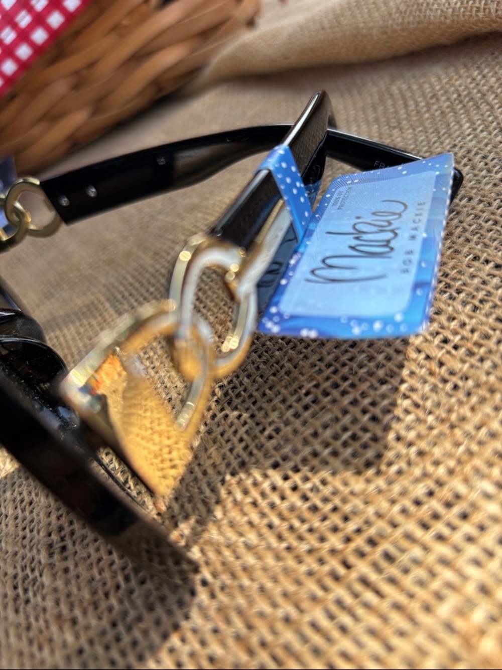Women's Black Sunglasses NWT - Picture 2 of 4